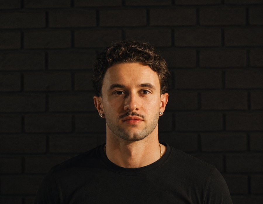 Aleks - barber w Legend Barber Shop
